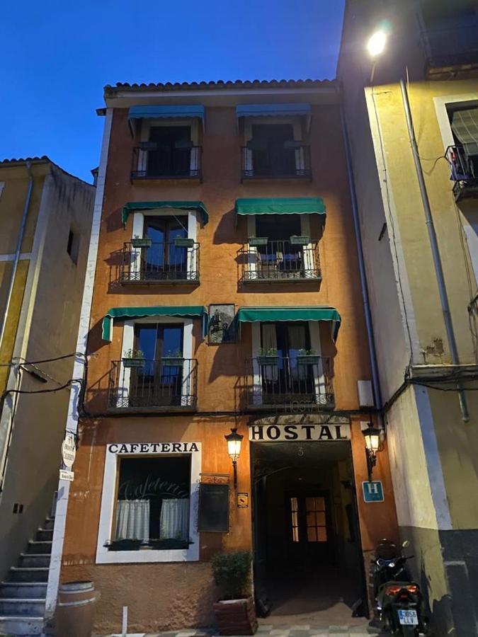 Hostal Calderon Cuenca 쿠엥카 외부 사진