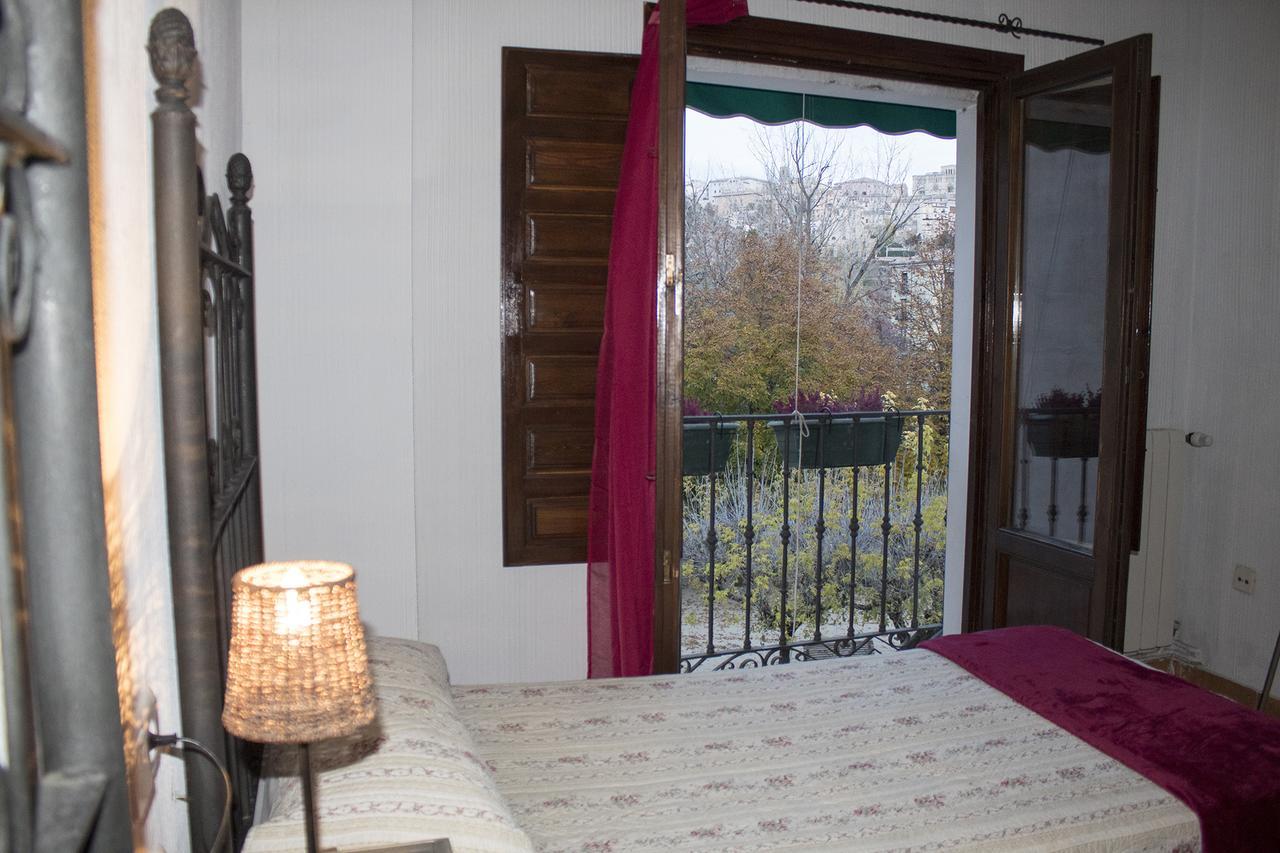 Hostal Calderon Cuenca 쿠엥카 외부 사진