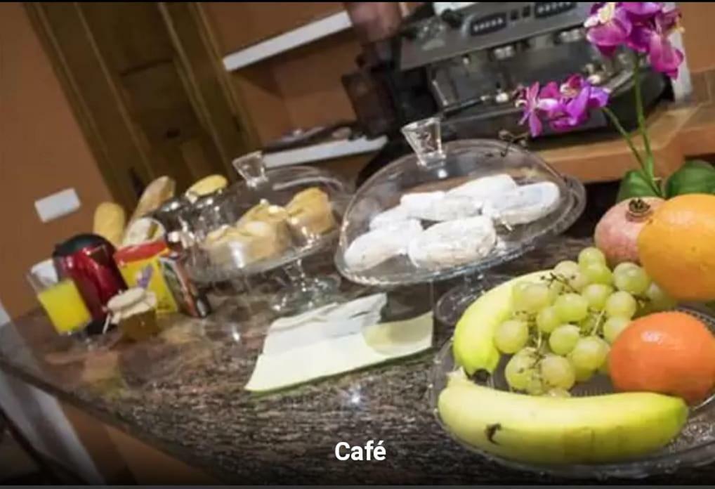 Hostal Calderon Cuenca 쿠엥카 외부 사진